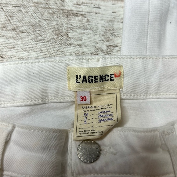 L'AGENCE Selma High Rise Sleek Baby Boot in Blanc Size 30 NWT - Picture 5 of 16